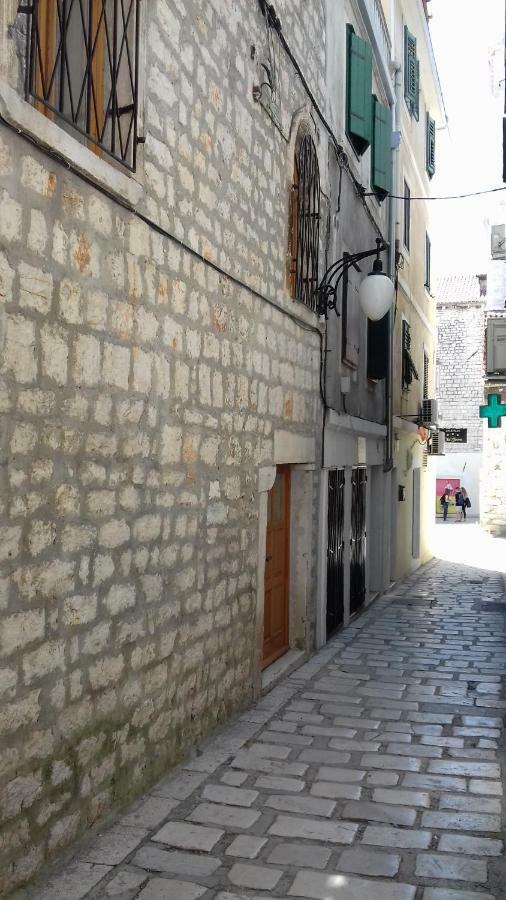 Jerry & Oli'S Apartments Sibenik Exterior photo